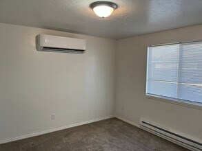 1442 W Sandalwood Dr in Meridian, ID - Building Photo - Building Photo