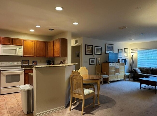 4600 E Moody Blvd, Unit 3J in Bunnell, FL - Building Photo - Building Photo