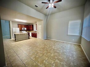 3216 Versante Dr in Bedford, TX - Foto de edificio - Building Photo