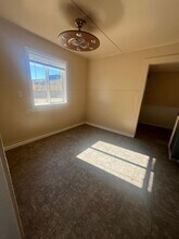 754 California Ave in Klamath Falls, OR - Building Photo - Building Photo