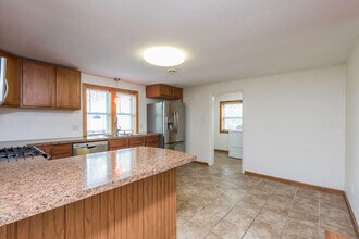 10605 39th Ave in Pleasant Prairie, WI - Building Photo - Building Photo