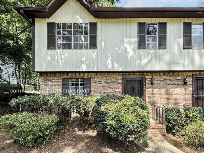 property at 543 Elder St
