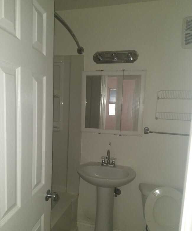 805 Forrest Ave in Cocoa, FL - Building Photo - Building Photo