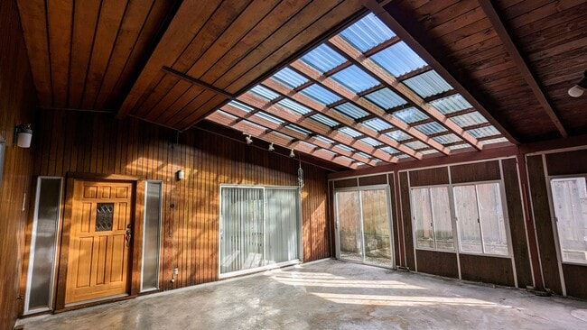 1702 Walnut St in El Cerrito, CA - Building Photo - Building Photo