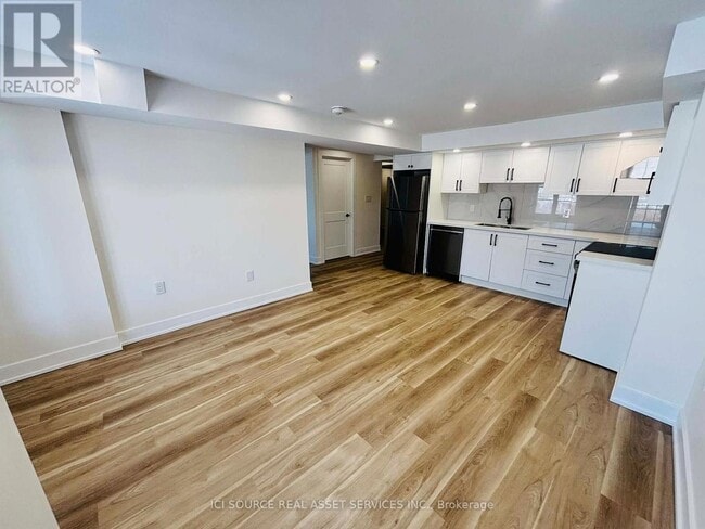 property at 3283 Turnstone Blvd