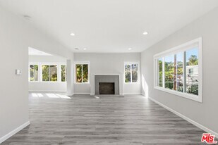 6314 Primrose Ave in Los Angeles, CA - Building Photo