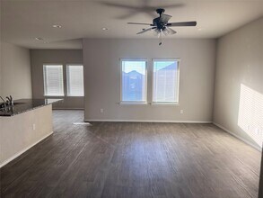 1710 Chase Anchor Ct in Rosenberg, TX - Building Photo - Building Photo