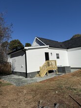 608 Orange Heights Loop Rd in Hillsborough, NC - Building Photo - Building Photo