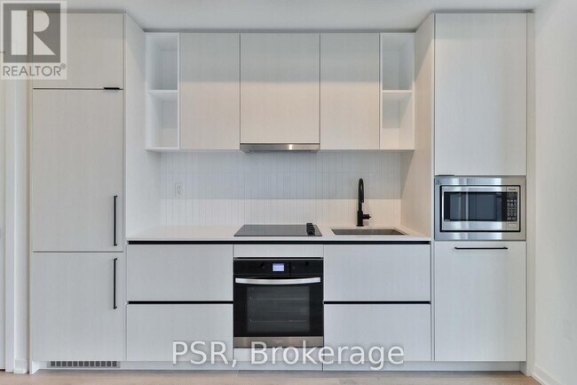 1285 Dupont St in Toronto, ON - Building Photo - Building Photo