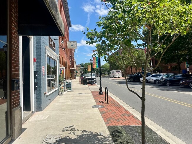 104 N Division St, Unit 2nd Fl. in Salisbury, MD - Building Photo - Building Photo