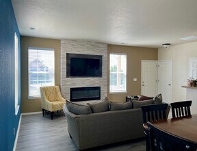 12783 Leyden St in Thornton, CO - Building Photo - Building Photo