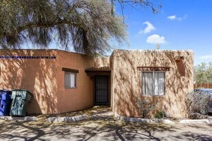 4325 E Fairmount St in Tucson, AZ - Building Photo