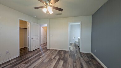 12311 Skyview Rise Ct in Houston, TX - Building Photo - Building Photo