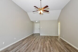990 Jessa Cove in Cordova, TN - Building Photo - Building Photo
