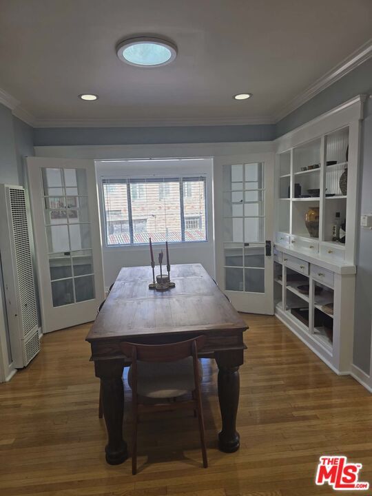 2122 Hillhurst Ave in Los Angeles, CA - Building Photo - Building Photo