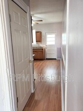 4554 Rosina Way in Pittsburgh, PA - Building Photo - Building Photo