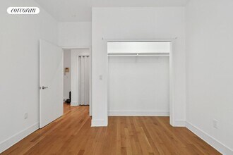 4126 27th St in Queens, NY - Building Photo - Building Photo