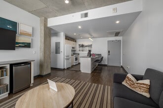 Malibu in Tucson, AZ - Building Photo - Interior Photo