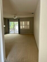 110 Eastbrook Way in Sacramento, CA - Building Photo - Building Photo