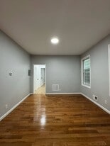 186 S 10th St in Newark, NJ - Building Photo