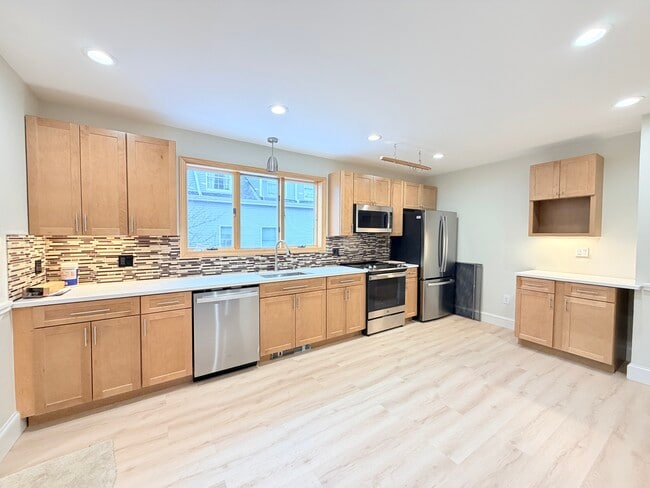 46 Shannon St, Unit 1