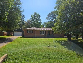 504 Wren Rd in Clarksville, TN - Building Photo - Building Photo