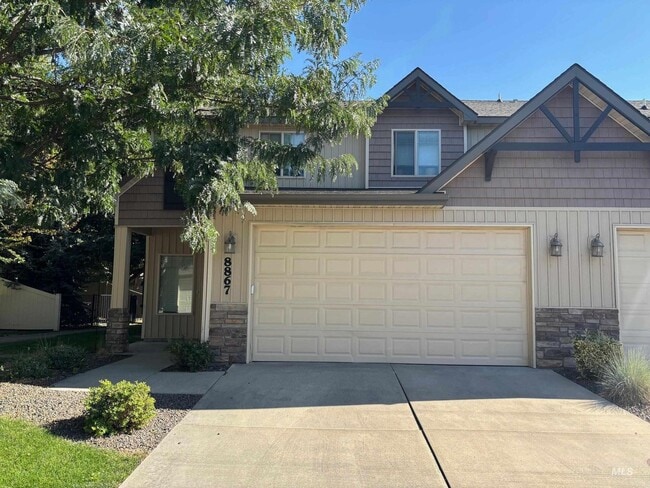 property at 8867 W Evening Star Ln