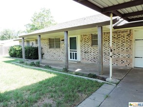 1035 Sharon Rd in Belton, TX - Building Photo - Building Photo