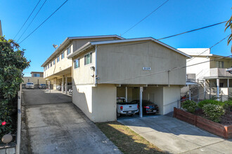 2125 10th Ave in Oakland, CA - Building Photo - Primary Photo