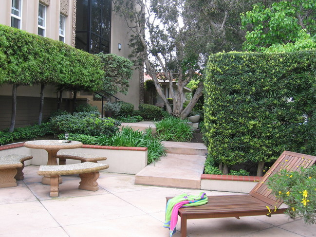 Park Loma Apartment Homes in San Diego, CA - Foto de edificio - Building Photo