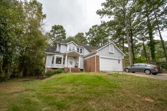 115 Winterberry Dr in Athens, GA - Building Photo - Building Photo