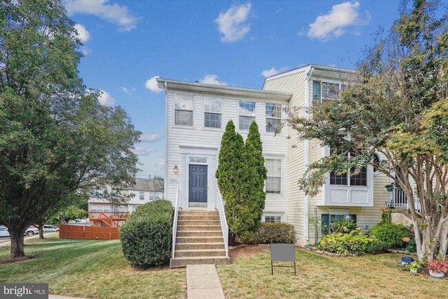 property at 10340 Butternut Cir