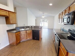 4888 Makenna Cir in Pace, FL - Building Photo - Building Photo