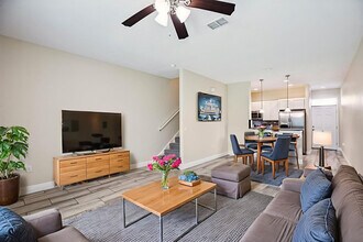 Champion Townhomes in Davenport, FL - Foto de edificio - Building Photo