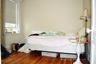 15 Egremont Rd, Unit 1 in Boston, MA - Foto de edificio - Building Photo