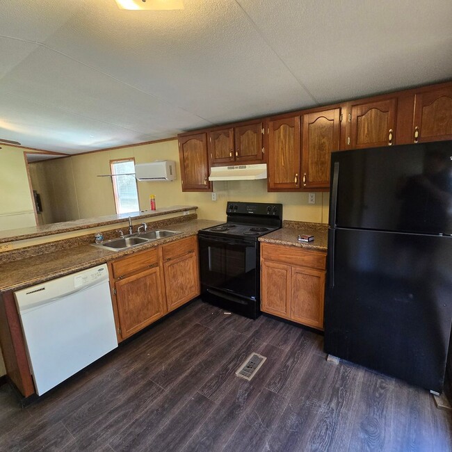 507-513 Ferrell St in Batesville, AR - Building Photo - Building Photo