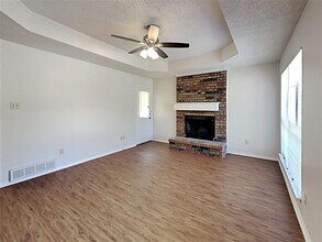 5211 Wild Horse Ct in Arlington, TX - Building Photo - Building Photo