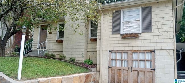 property at 5705 6th Ct S