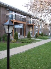 1917 Pike Dr, Unit 1 in Fitchburg, WI - Building Photo - Building Photo