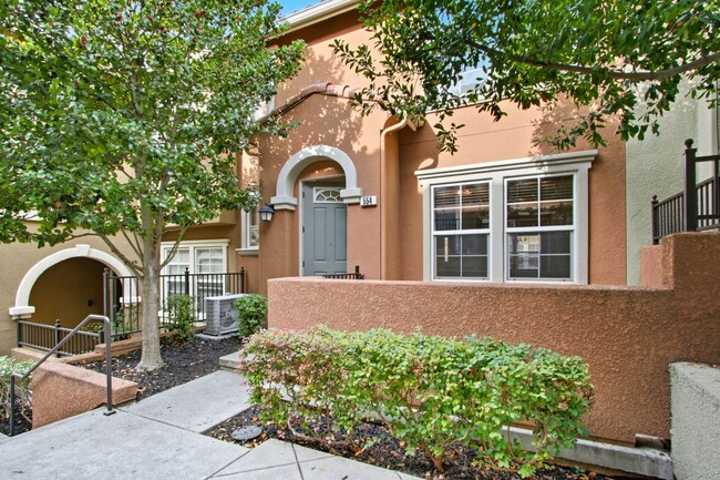property at 554 Altino Blvd