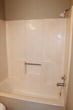 8513 Justin Pl in Midwest City, OK - Building Photo - Building Photo