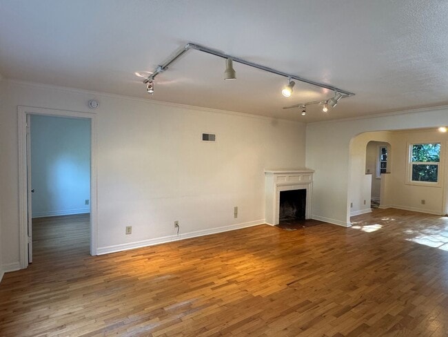 2277 Friendly St in Eugene, OR - Building Photo - Building Photo
