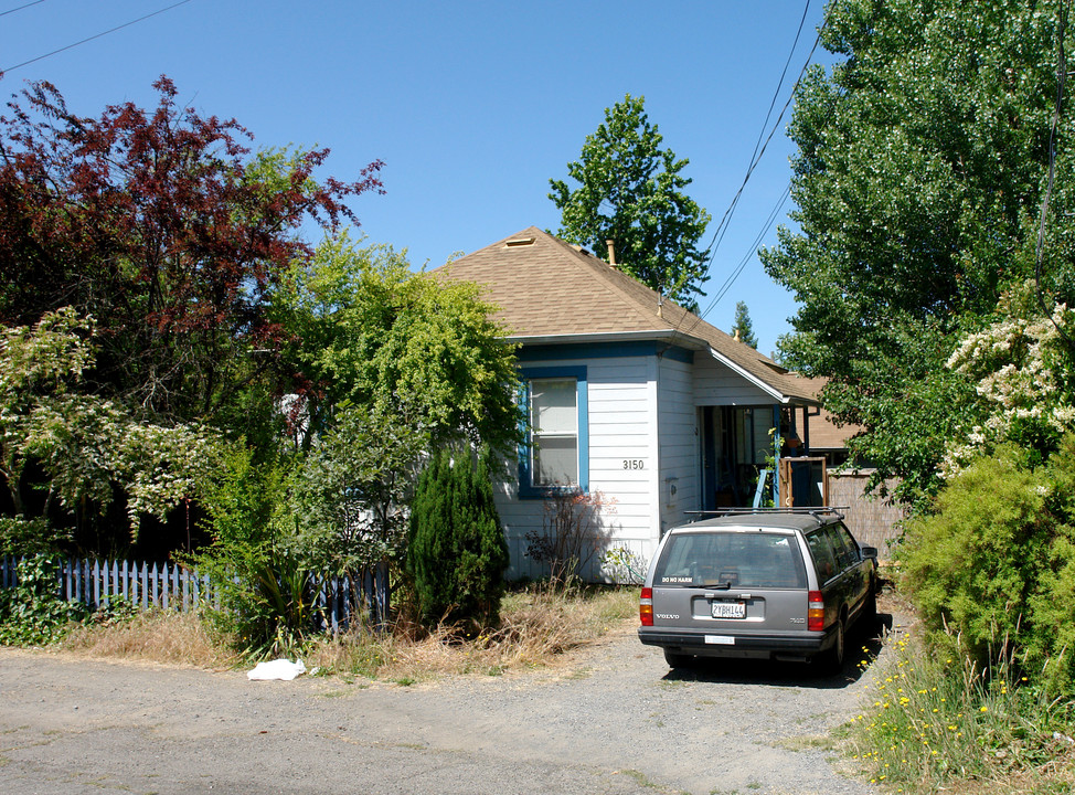 3150 S Edison St in Graton, CA - Foto de edificio