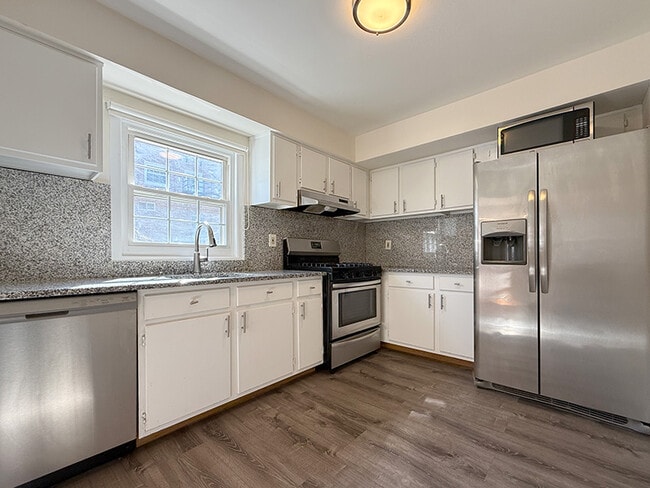 45 Wedgewood Dr in Verona, NJ - Building Photo - Building Photo