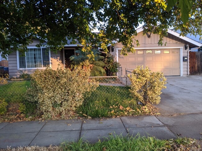property at 3098 Union Ave