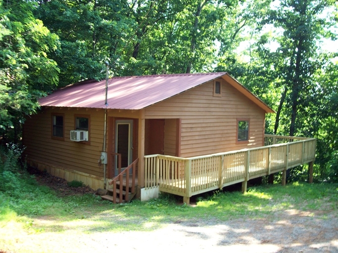 Triplex in Ellijay, GA - Building Photo