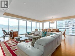 1169 W Cordova St in Vancouver, BC - Building Photo - Building Photo