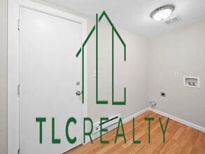 1000 Ostrander Ln in Cottage Grove, OR - Building Photo - Building Photo