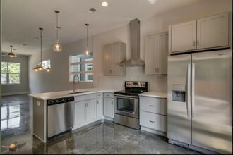 1901 Meridian St in Nashville, TN - Building Photo - Building Photo