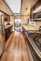 One Lytle Place in Cincinnati, OH - Building Photo